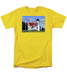 West Chop Lighthouse Martha's Vineyard Massachusetts - Men's T-Shirt  (Regular Fit)