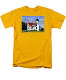 West Chop Lighthouse Martha's Vineyard Massachusetts - Men's T-Shirt  (Regular Fit)