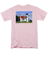 West Chop Lighthouse Martha's Vineyard Massachusetts - Men's T-Shirt  (Regular Fit)