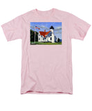 West Chop Lighthouse Martha's Vineyard Massachusetts - Men's T-Shirt  (Regular Fit)