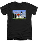 West Chop Lighthouse Martha's Vineyard Massachusetts - Men's V-Neck T-Shirt